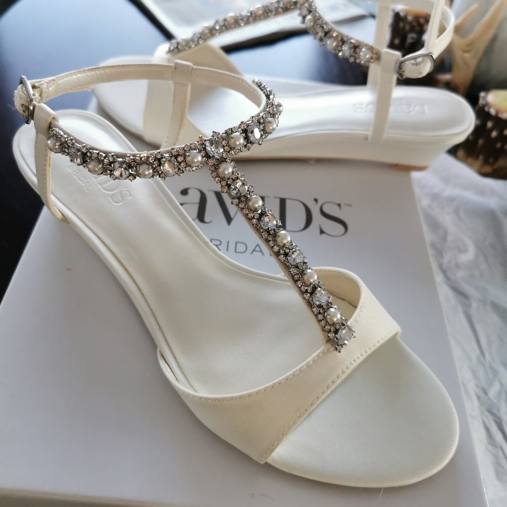 Brand new Davids bridal shoes